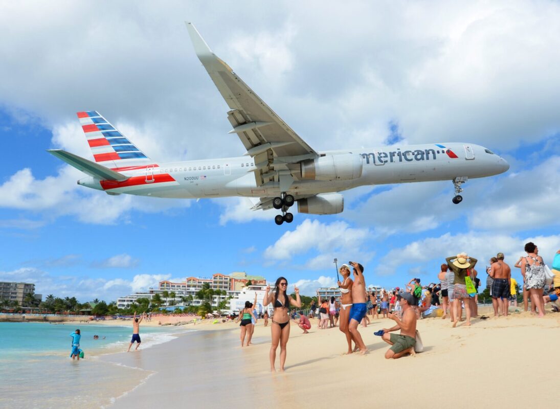 Saint Maarten / Dutch Antilles: American